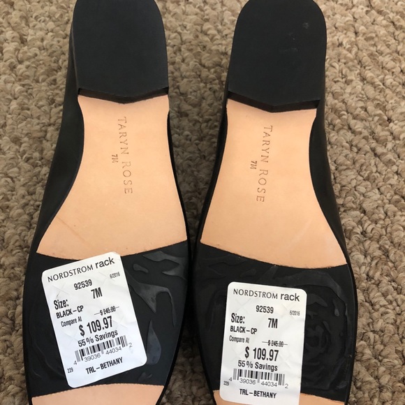 Taryn Rose Bethany flats In black - Picture 4 of 4